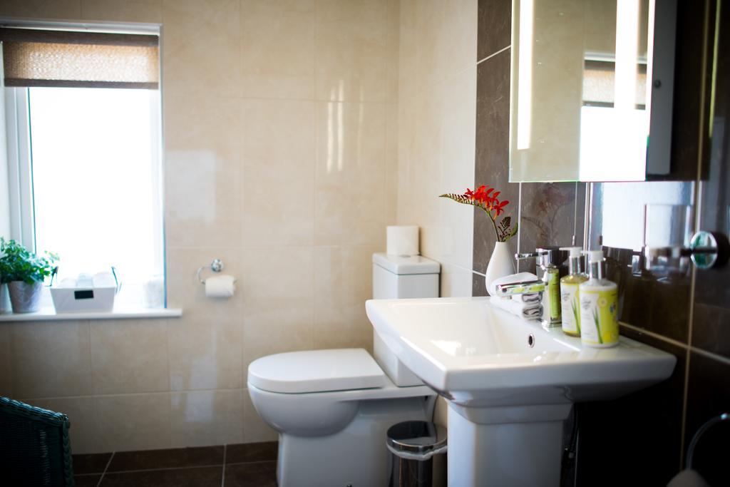 Apartments At Ballinsheen House & Gardens リスドゥーンバーナ 部屋 写真